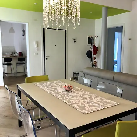 Villa Savina Appartamenti Риччоне