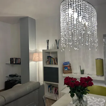 Villa Savina Appartamenti * Риччоне