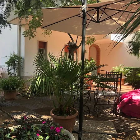 Savina Lägenhet Riccione