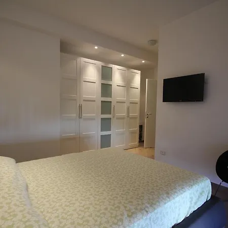 Апартаменты Villa Savina Appartamenti Риччоне