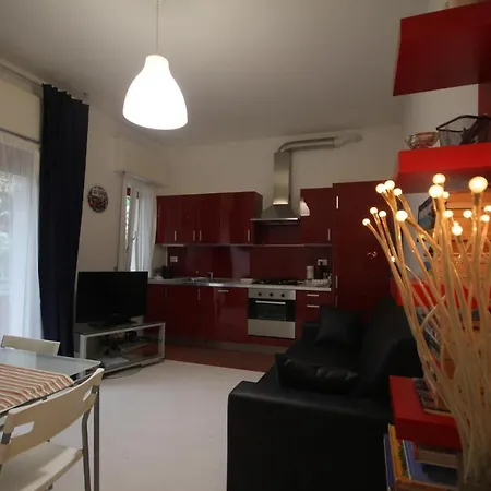 Апартаменты Villa Savina Appartamenti Риччоне