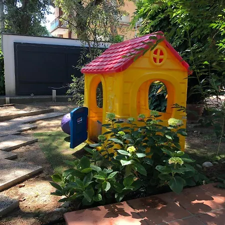 Villa Savina Appartamenti Апартаменты *